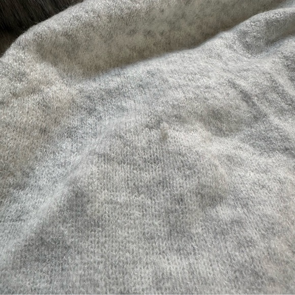 CAbi Heavenly Wrap with Faux Fur Trim OS Gray - Picture 5 of 7